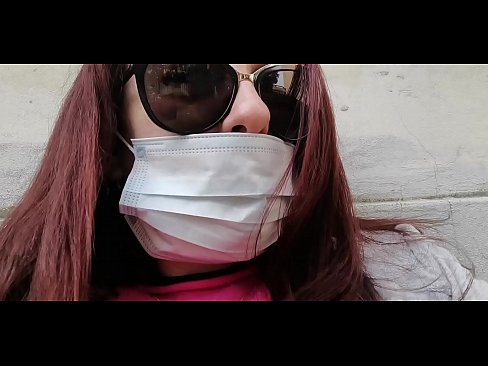 ❤️ Nicoletta gets revenge on her neighbor and pees in his garage (Special Covid19 Italian Quarantine) ❤ Just porn at us ☑